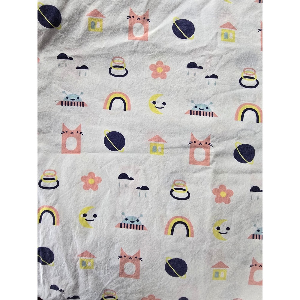 The Land of Nod Sheet Set Toddler White Dreaming Space Organic Cotton Whimsical